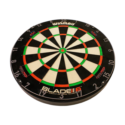 Winmau Blade 6 Triple Core Steeldartboard